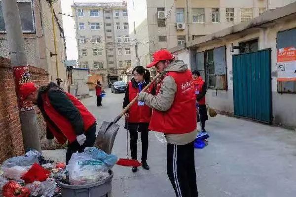 草根溜社区最新地址,关于草根溜社区最新地址的探讨与警示——警惕涉黄信息的传播